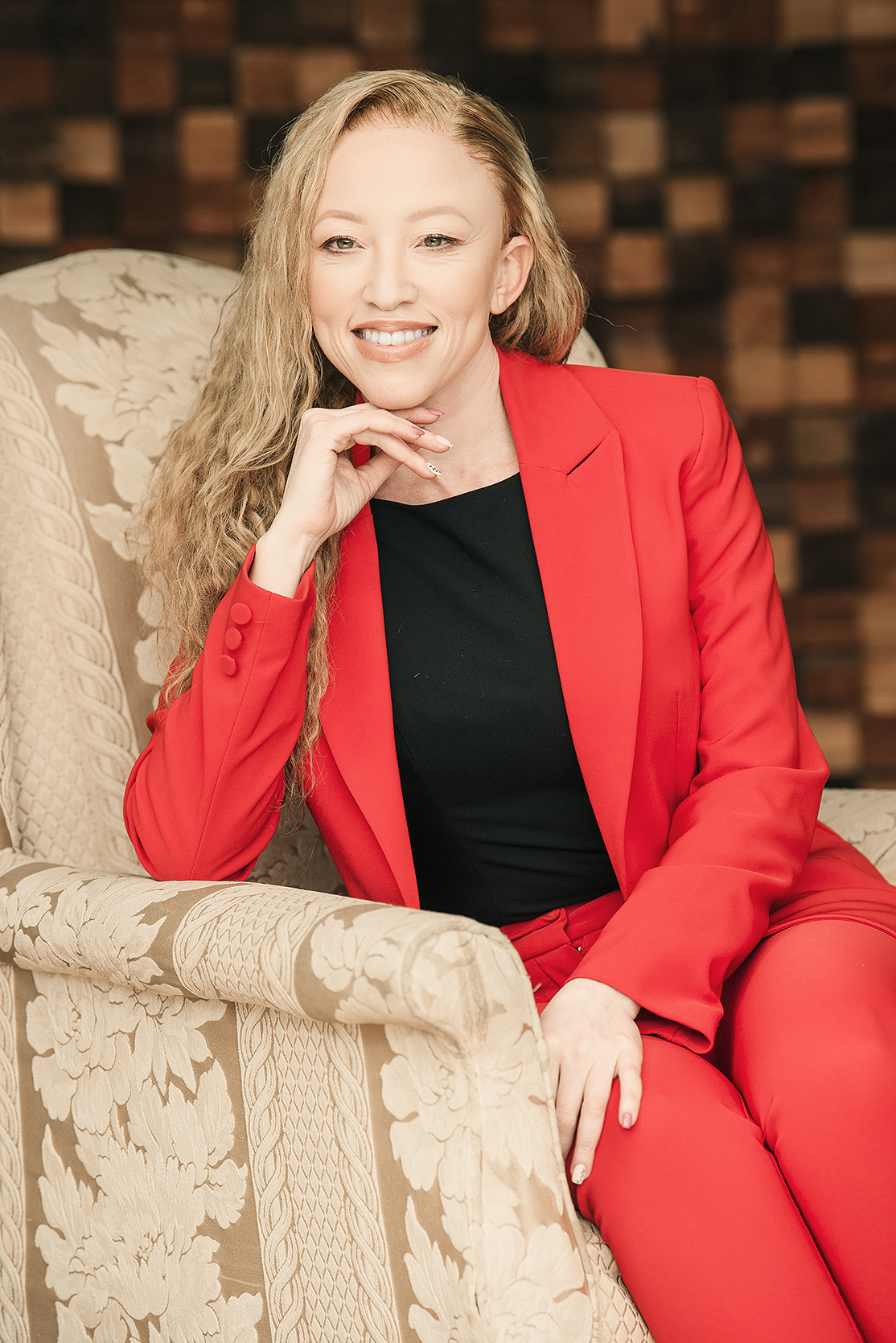 Soft glam makeup for a professional corporate headshot by Storm Pass Makeup based in Johannesburg, shot by Kevin Mark Pass Photography