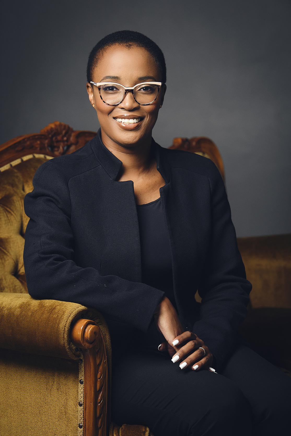 Soft glam makeup for a professional corporate headshot by Storm Pass Makeup based in Johannesburg, shot by Kevin Mark Pass