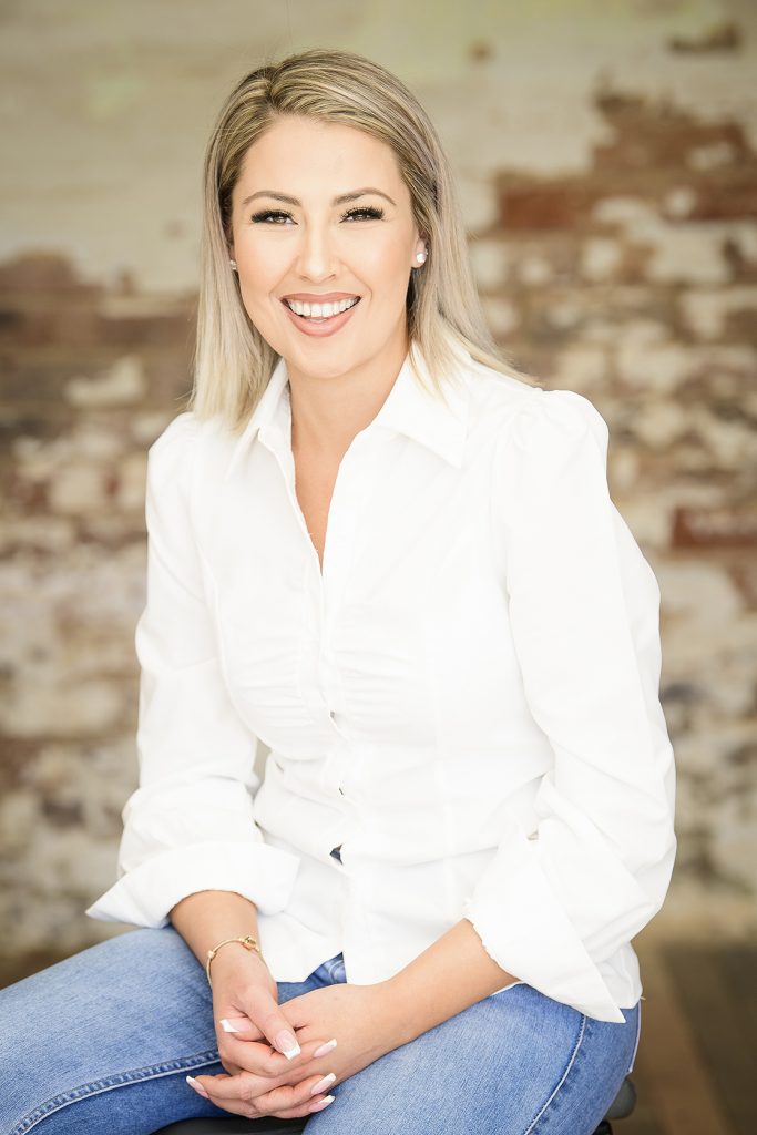 Soft glam makeup for a professional corporate headshot by Storm Pass Makeup based in Johannesburg, shot by Kevin Mark Pass