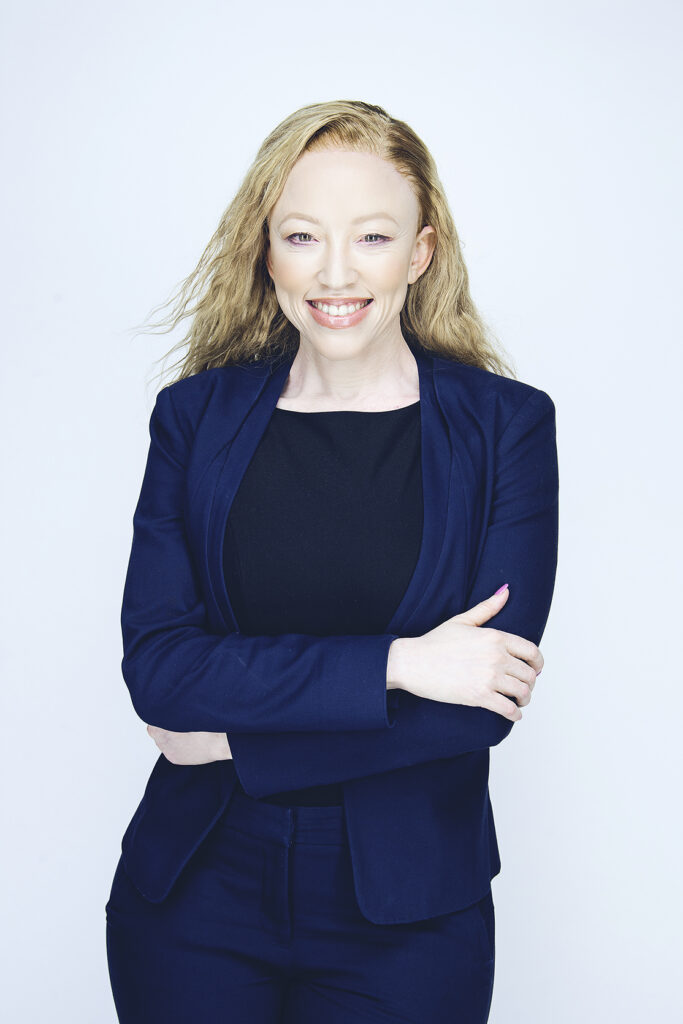 Soft natural glam by Storm Pass Makeup based in Johannesburg, for a professional corporate headshot, photo by Kevin Mark Pass photography